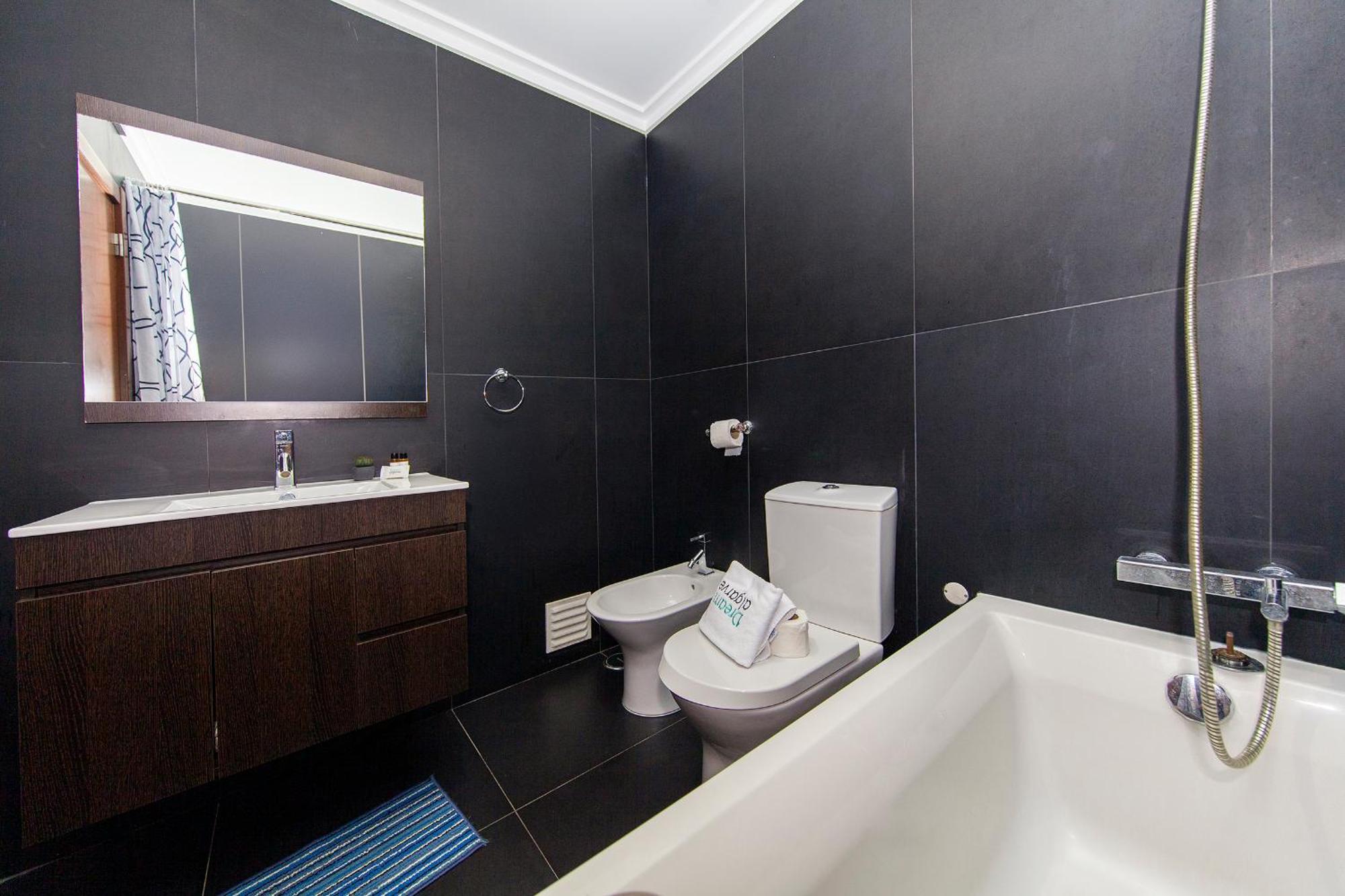 B04 - Luxury 2 Bed W Terrace Pool Apartment Lagos Ngoại thất bức ảnh