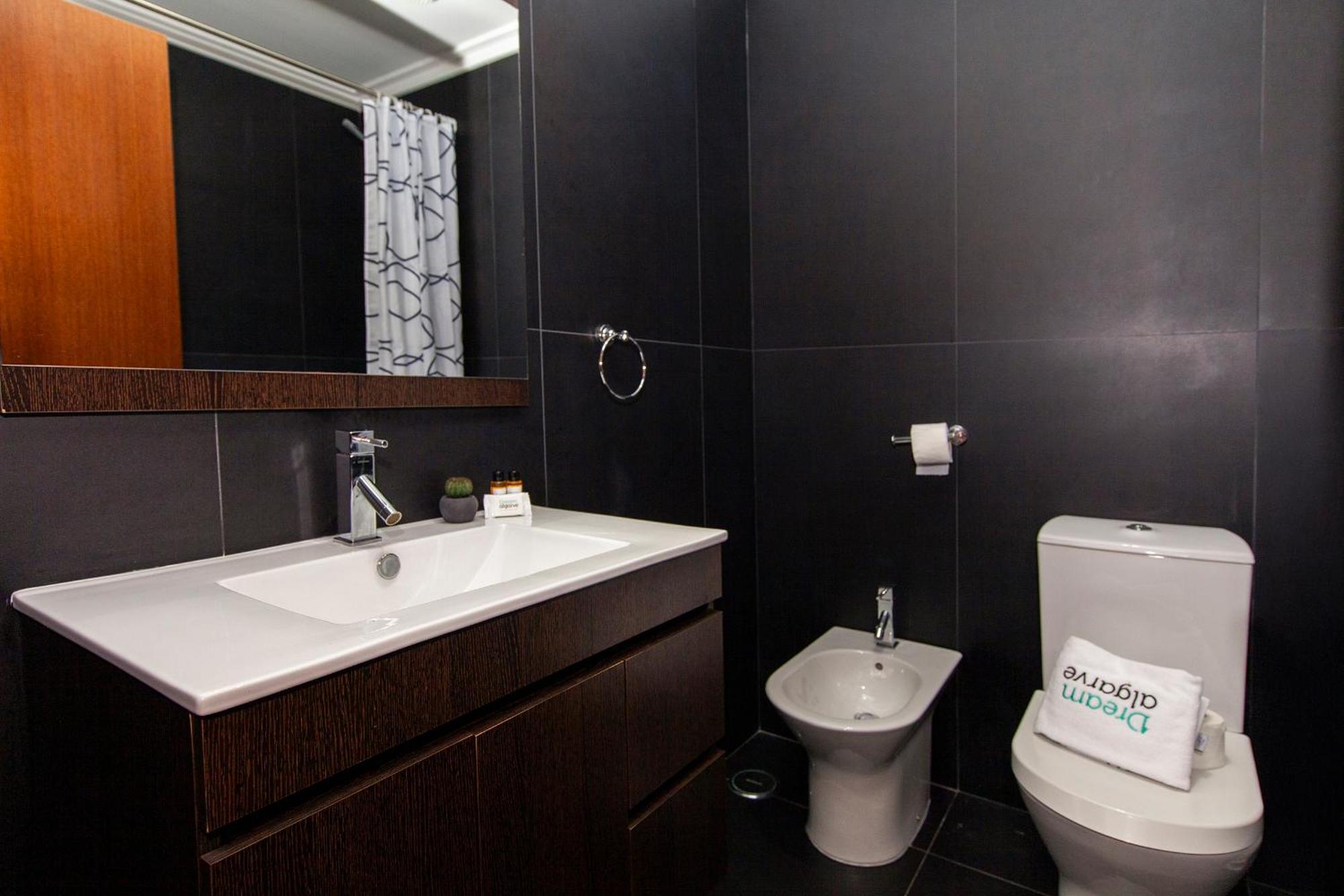 B04 - Luxury 2 Bed W Terrace Pool Apartment Lagos Ngoại thất bức ảnh